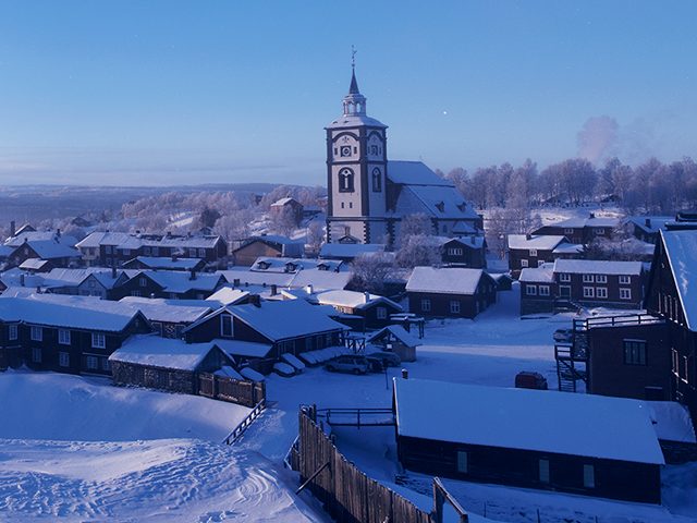 røros sentrum og kirketårn - revisorkonsult har avdeling på Røros.